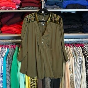 Miss Lili army green 3/4 sleeve v neck velvet accents blouse size 3X NWT